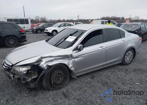 2011 Honda Accord 2.4 Lx z USA, uszkodzony, nr VIN 1HGCP2F30BA104783